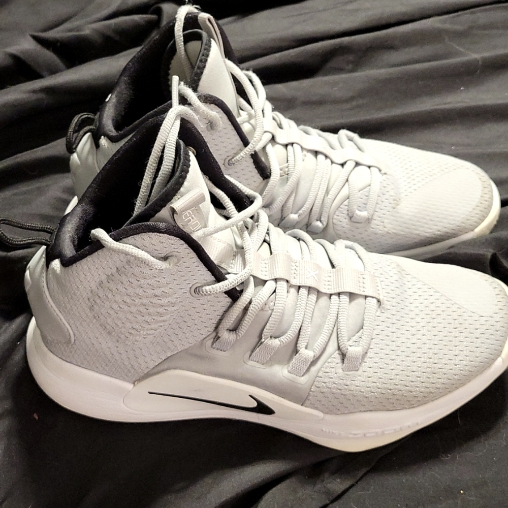 Nike Zoom Basketball Sneakers